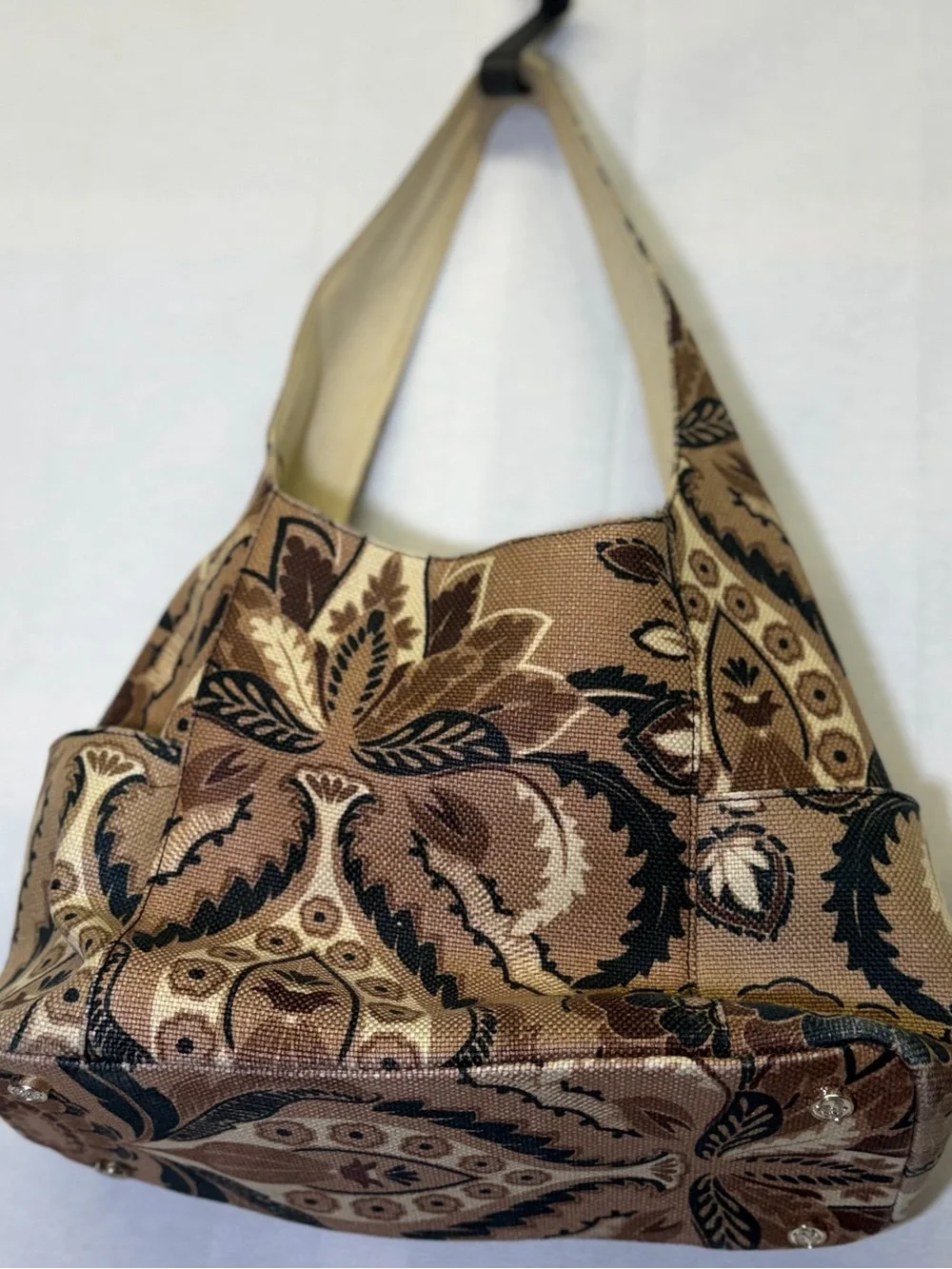 Spartina 449 shoulder hobo‎ bag brown and black botanical tapestry design.